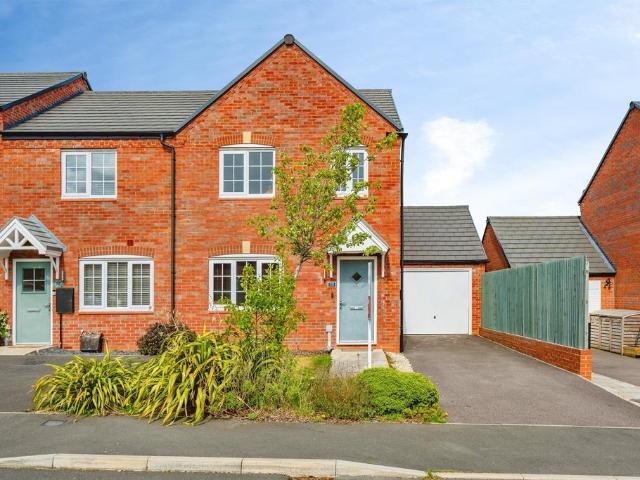 House for sale in The Heath, Beamhurst