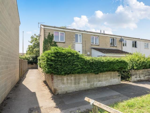 House for sale in The Slade, Oxfordshire