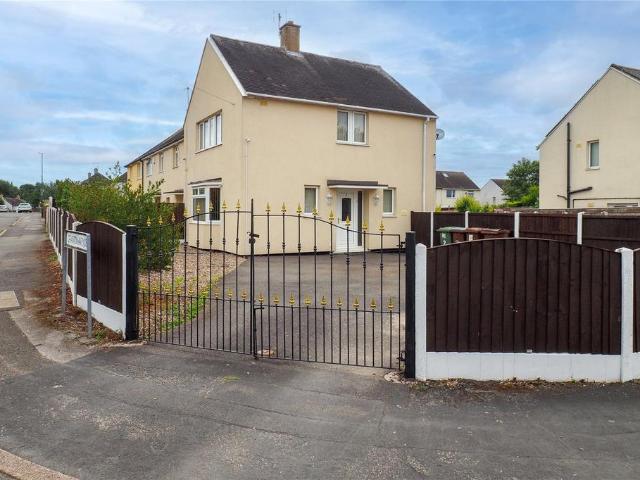 House for sale in Clifton, City of Nottingham
