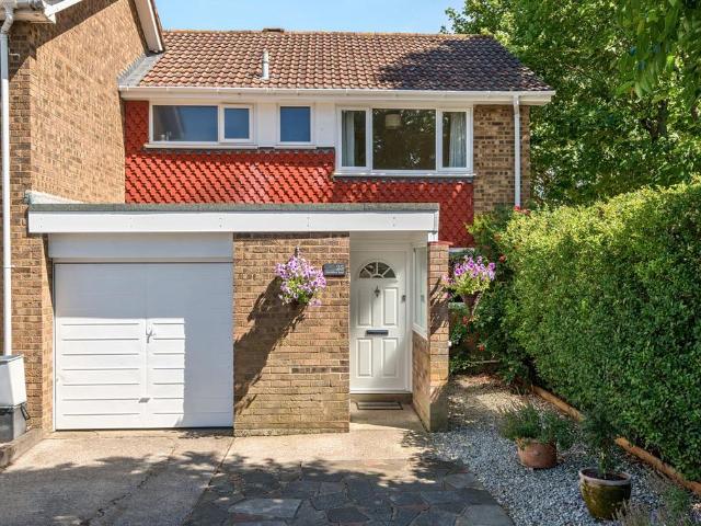 House for sale in Crofton, Greater London