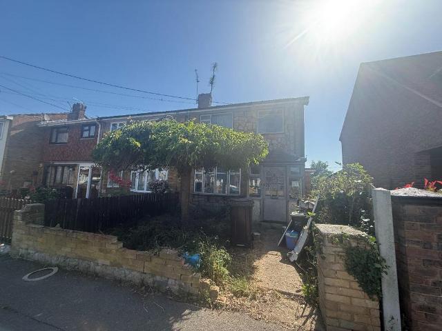 House for sale in Canvey Island
