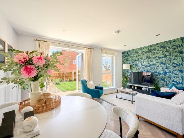 House for sale in Curbridge, Winchester