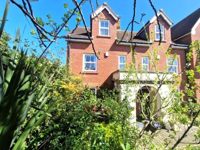 House for sale in Withycombe, Budlake