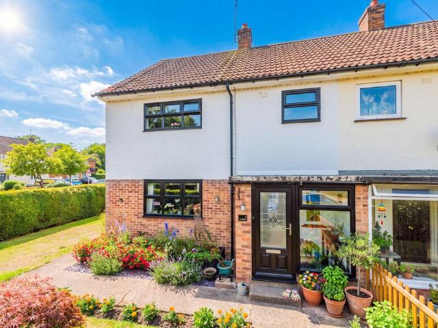 House for sale in Park Hall, Shropshire