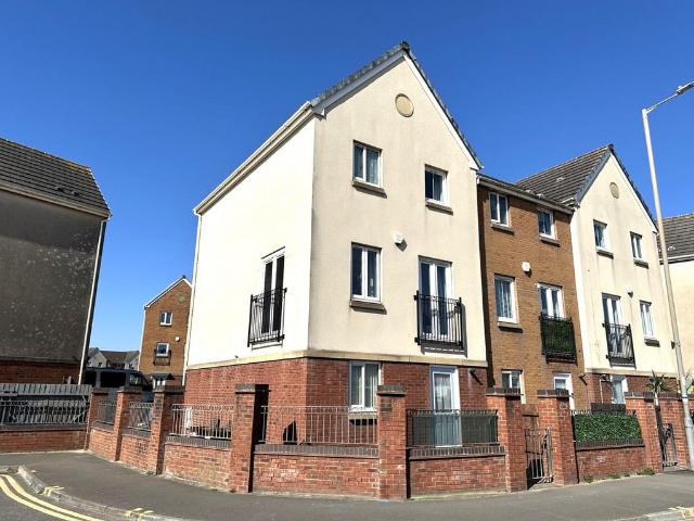 House for sale in Sandfields East, Aberavon