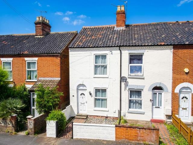 House for sale in New Catton, East Bank