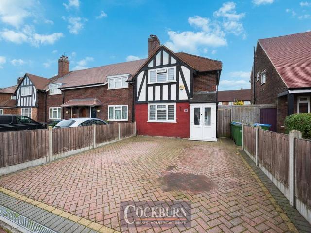 House for sale in Middle Park, Greater London