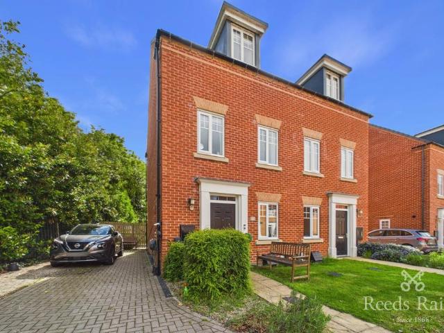 House for sale in Skelton, York