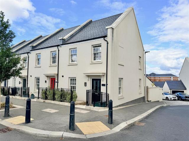 House for sale in Sherford, Strode