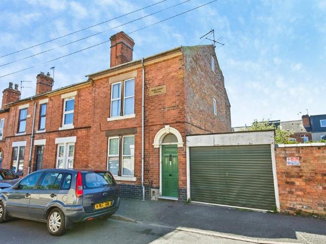 House for sale in Littleover, East Midlands