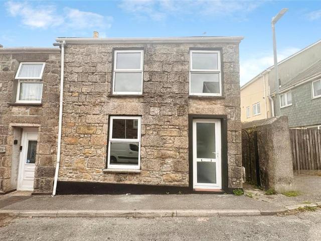 House for sale in Roseworthy, Cornwall