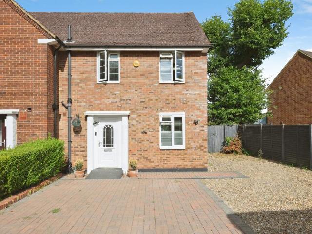 House for sale in Fretherne, Hertfordshire