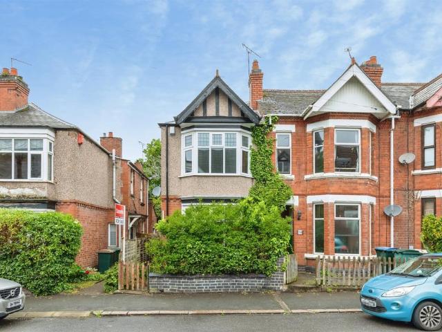 House for sale in Ball Hill, West Midlands