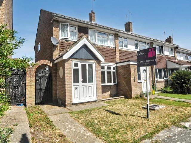 House for sale in Thundersley, Essex