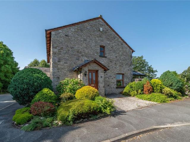 House for sale in Levens