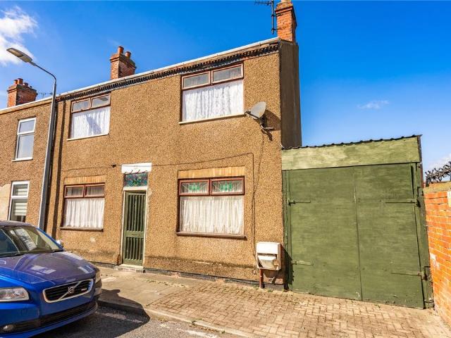 House for sale in Grimsby, North East Lincolnshire