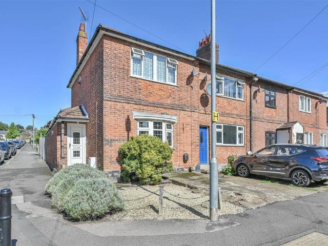 House for sale in Navestock Side, Essex