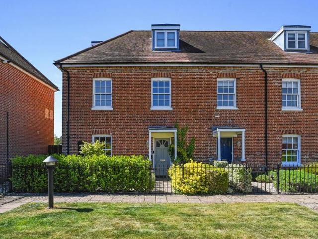House for sale in Tattingstone, Chelmondiston