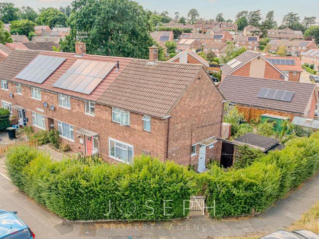 House for sale in Key Street, Suffolk