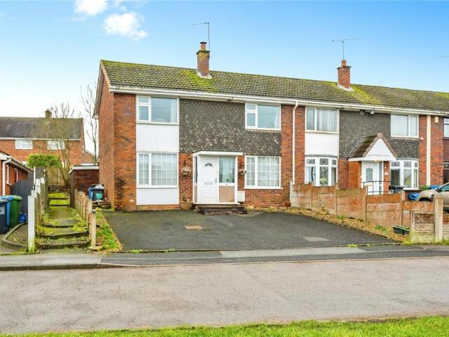 House for sale in Landywood, Great Chatwell