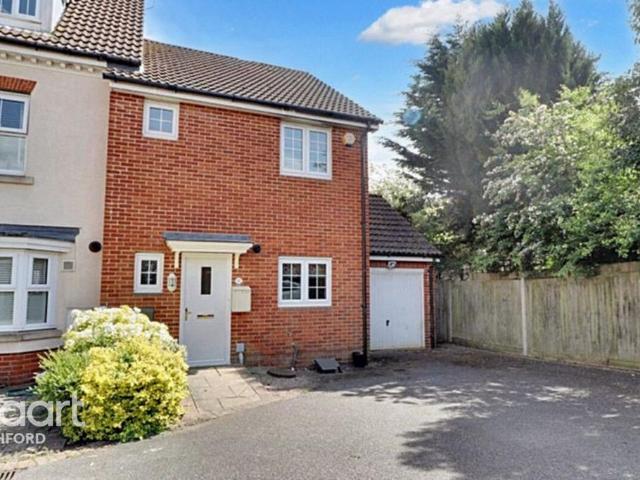 House for sale in Kennington Lees, Bridgefield