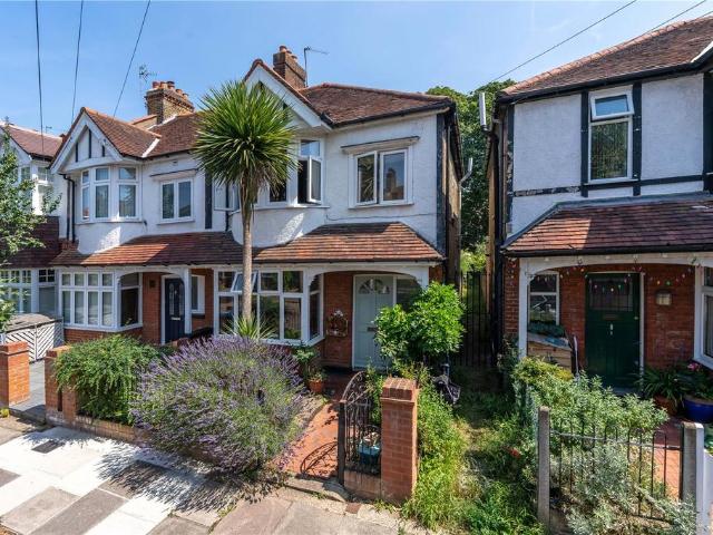 House for sale in St Margarets, Greater London