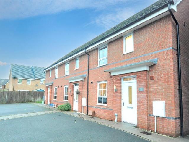 House for sale in Yarnfield and Cold Meece, Baswich