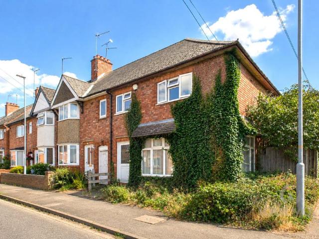 House for sale in Brambleside, Kettering