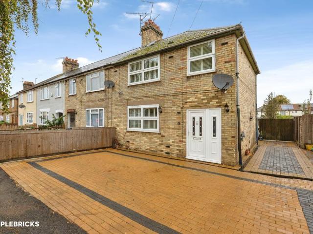 House for sale in Swanscombe, Dartford