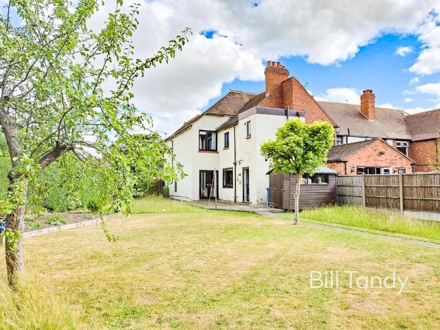 House for sale in Lichfield, Boley Park