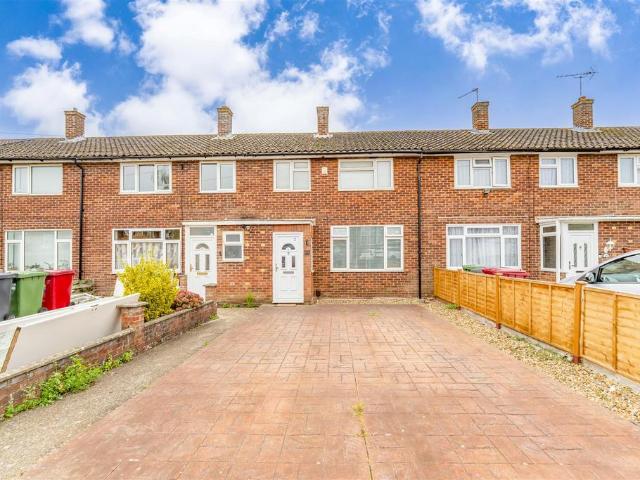 House for sale in Britwell, Slough