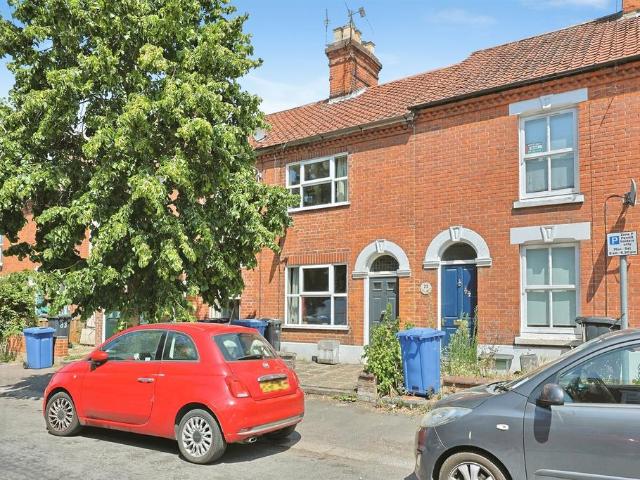 House for sale in Heigham Grove, East Bank
