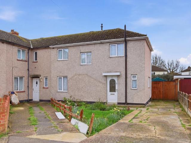 House for sale in Tilbury, Essex
