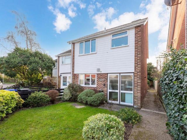 House for sale in Burnham, Swallow