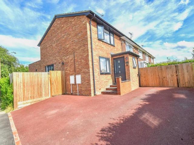 House for sale in Staplehurst, Maidstone