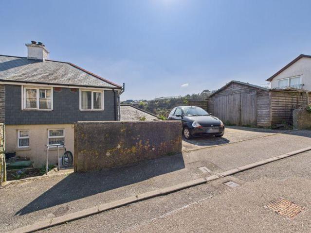 House for sale in Penbeagle, Cornwall