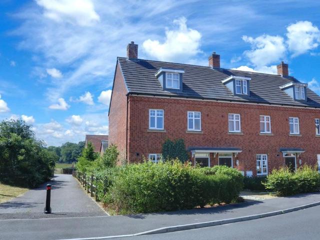 House for sale in Barton Stacey, Hampshire