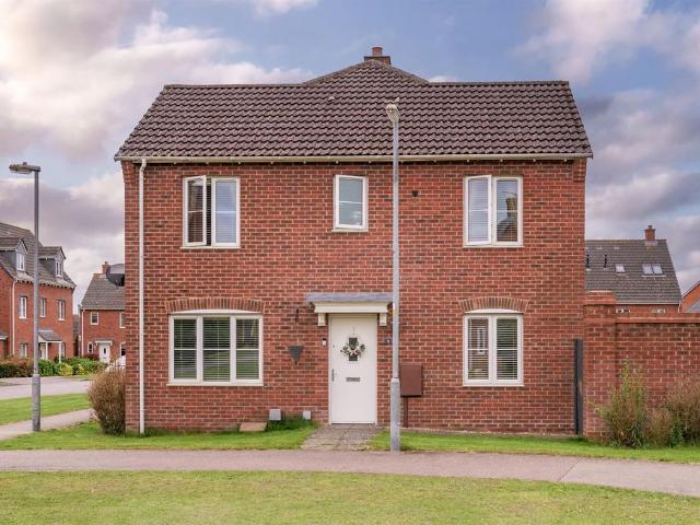 House for sale in Desborough, North Northamptonshire
