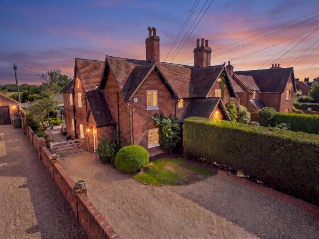House for sale in Winnersh