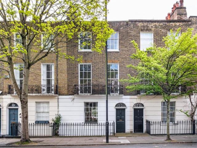 House for sale in Highbury, Greater London