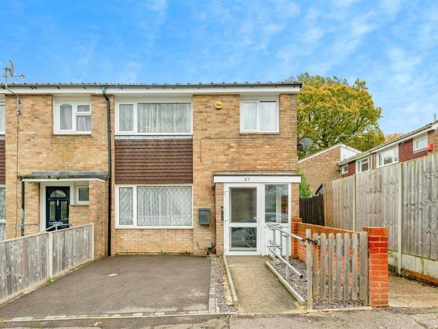 House for sale in Broadfield, Glynde