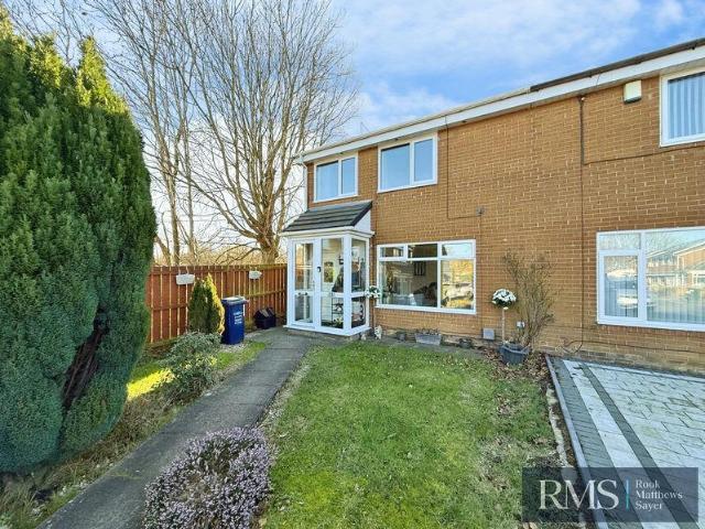 House for sale in Coxlodge, Newcastle Upon Tyne