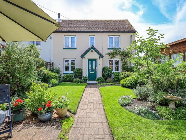 House for sale in Bolton Low Houses, Hampshire