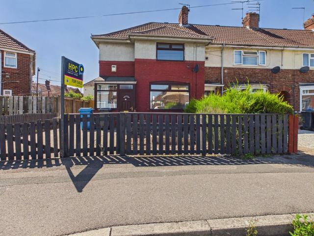 House for sale in Orchard Park, Hull