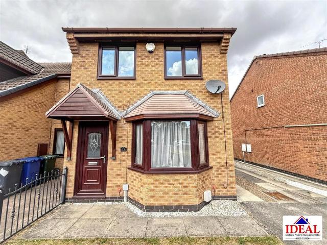 House for sale in Adwick Le Street, South Yorkshire