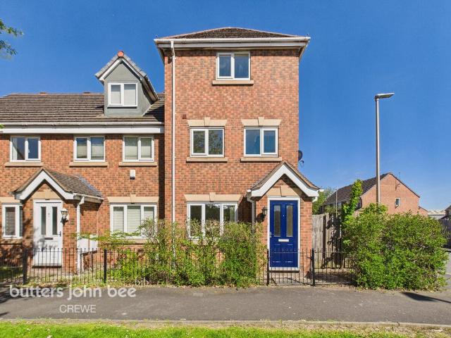 House for sale in Hammond Street