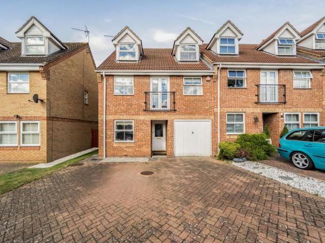 House for sale in High Barnet, Greater London