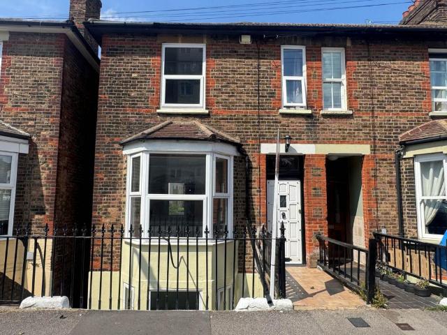 House for sale in Navestock Side, Essex