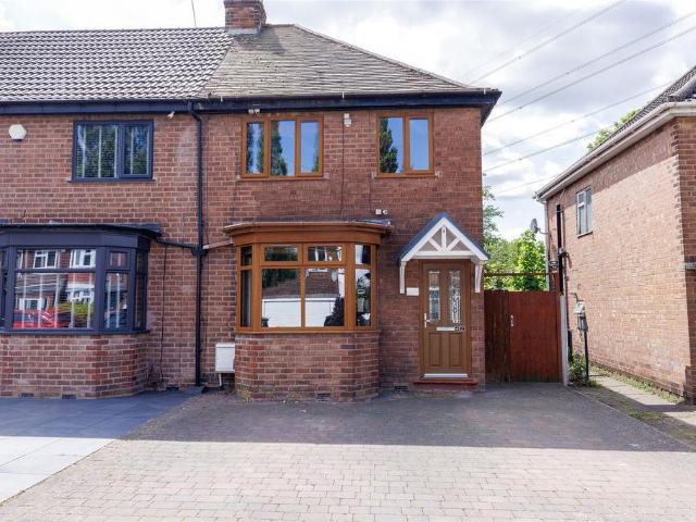 House for sale in Causeway Green, West Midlands