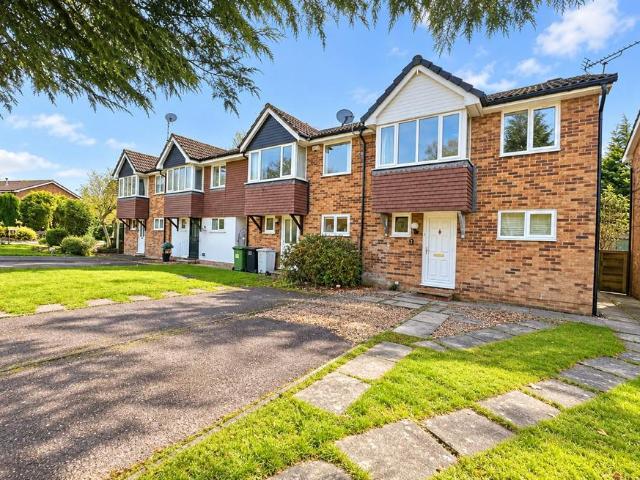 House for sale in Heathfield Farm, Wilmslow
